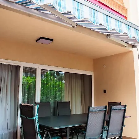 Illyes Vendeghaz Vakantiehuis *